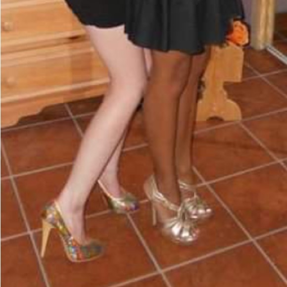 Rainbow sequin platform pumps - Picture 5 of 5